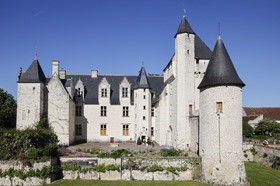Fête des roses château du Rivau